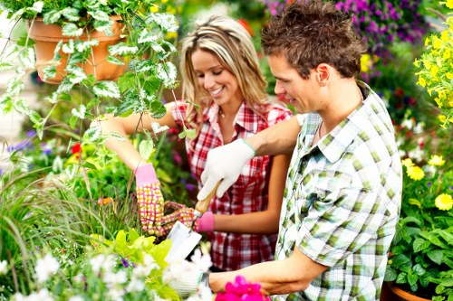 Local transfer station handling separated landscaping materials